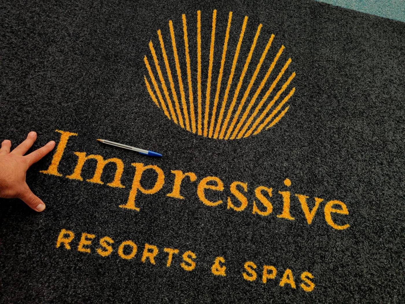 Alfombra personalizada Vegasmat modelo A6 Prime